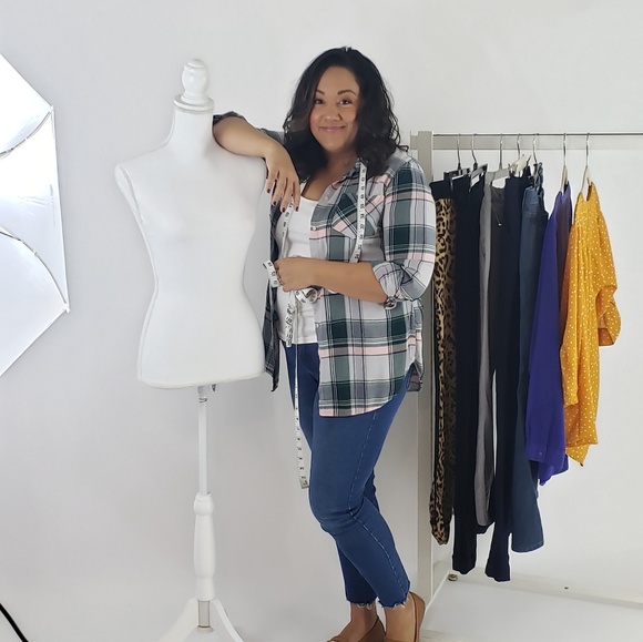 Meet your Posher, Estrella - Picture 3 of 5